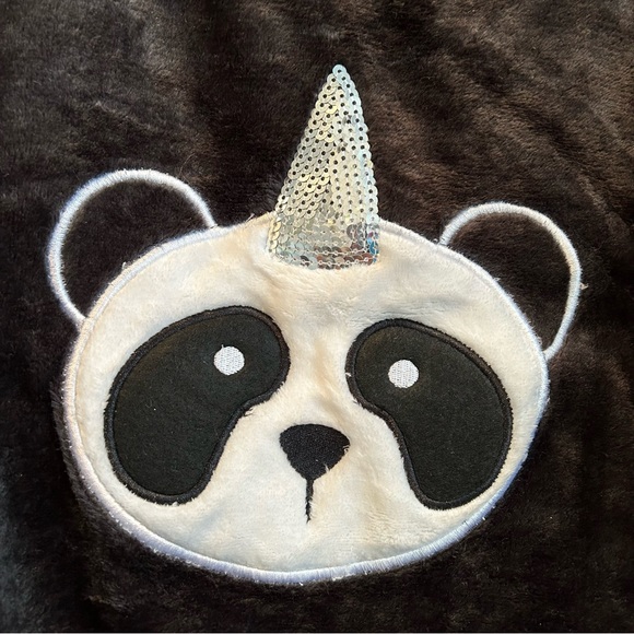 Bobbie Brook 2-pc black velvet long sleeve sleepwear with short - Picture 6 of 11